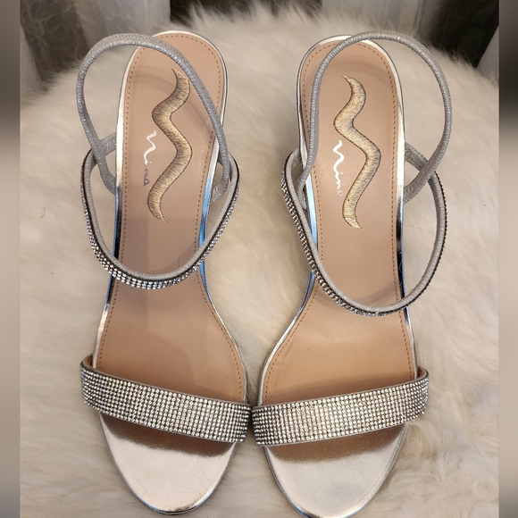 Silver Rhinestone Block Heels size 10 - Picture 5 of 9